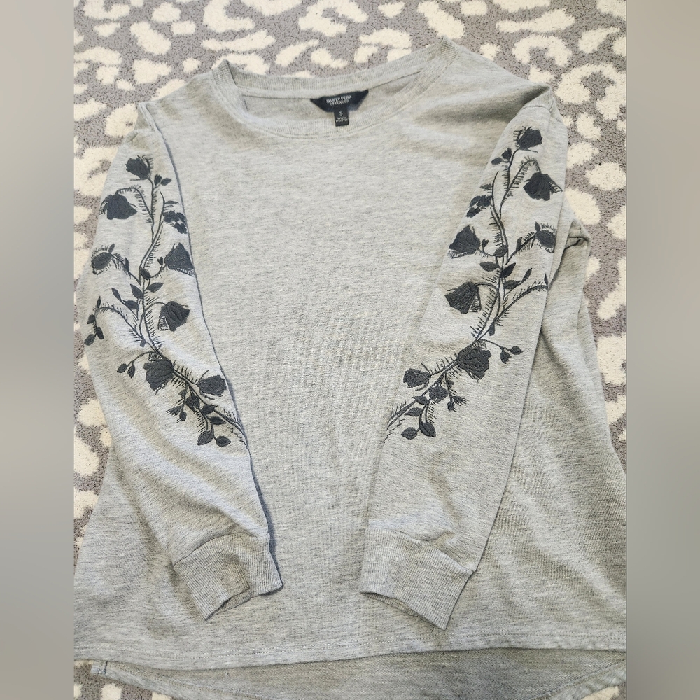 Simply Vera Wang  top